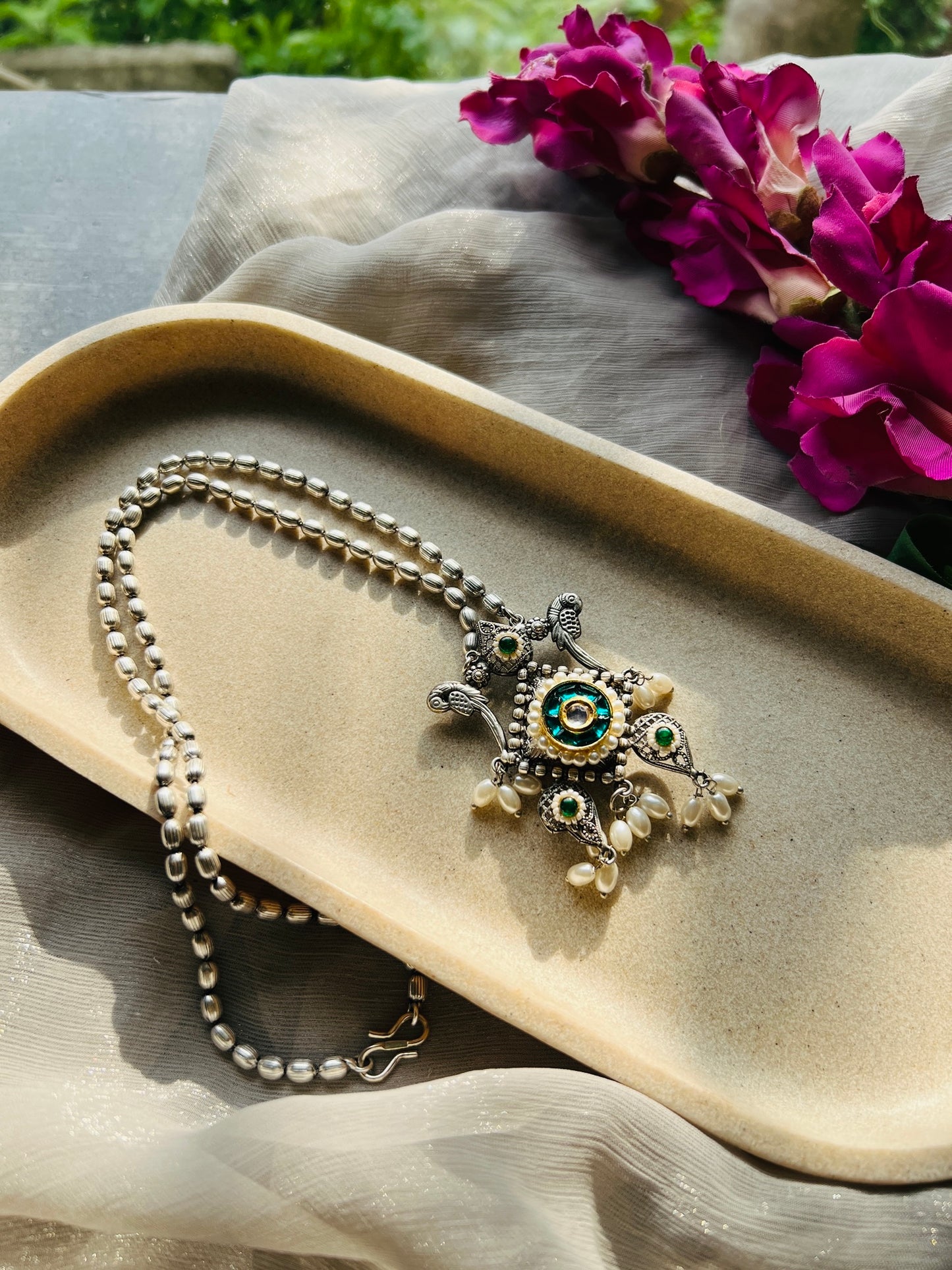 Morbagh Pendant Necklace