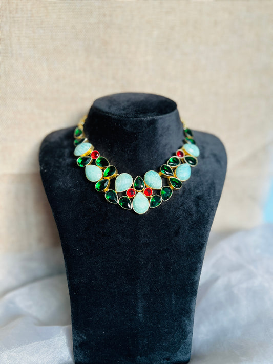 YAARA NECKPIECE - Neckpiece
