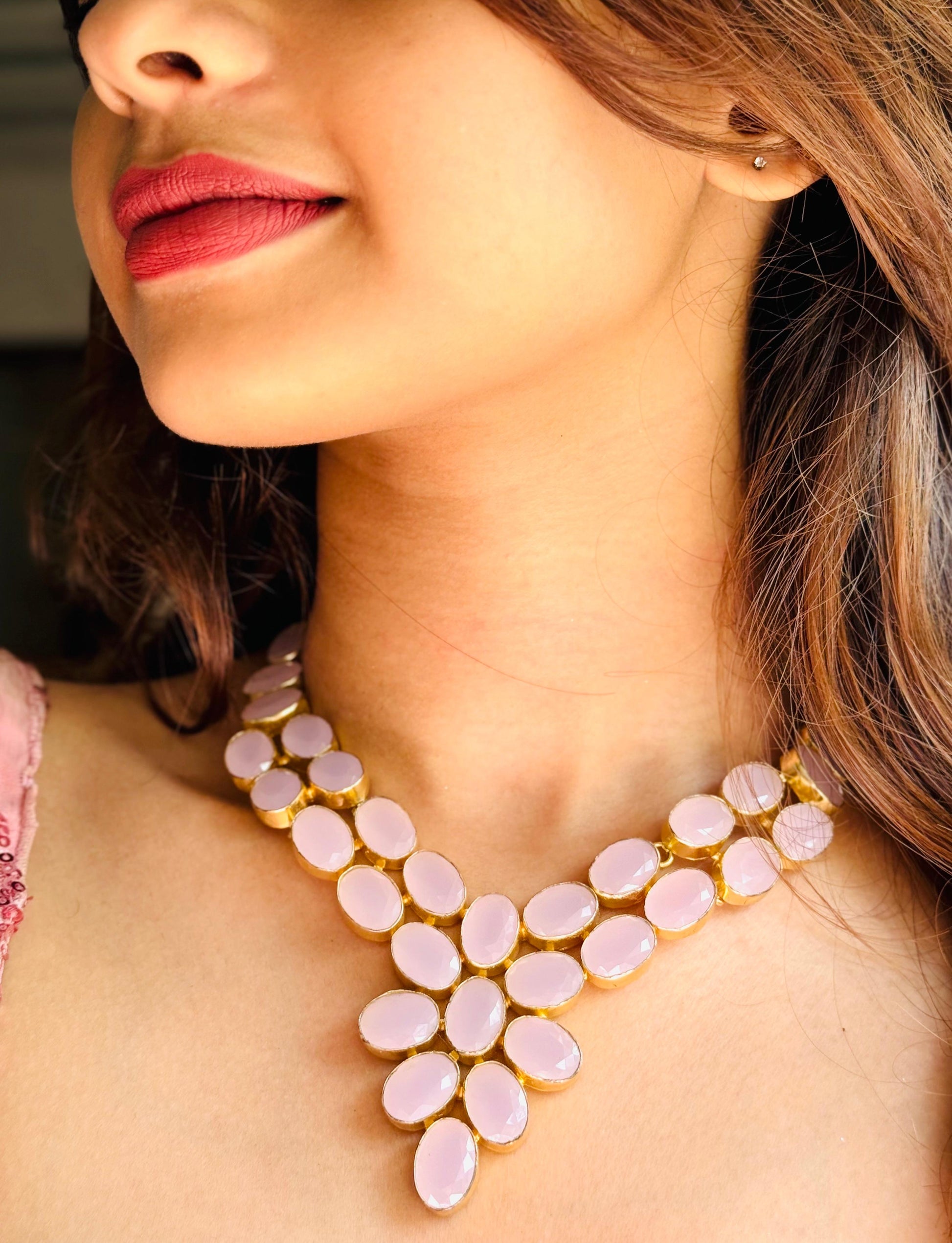 MOIRA - Neckpiece
