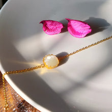 Load image into Gallery viewer, Single Stone Chain Bracelet
